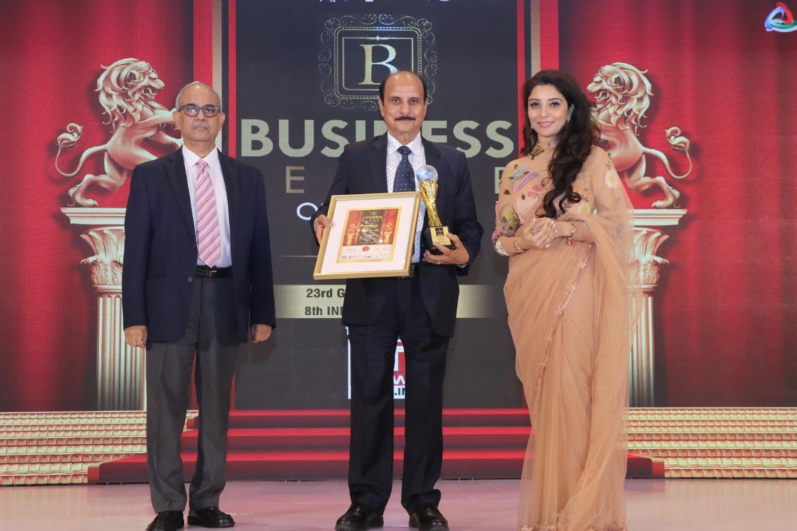 Business Leader of the Year award received by JC Ecomponents